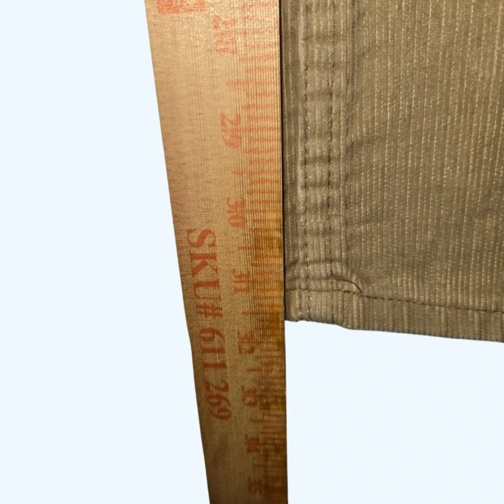 Vintage Levis 625 Tan Corduroy Bell Bottom Flare Pants White Tab 625-1521 30x31